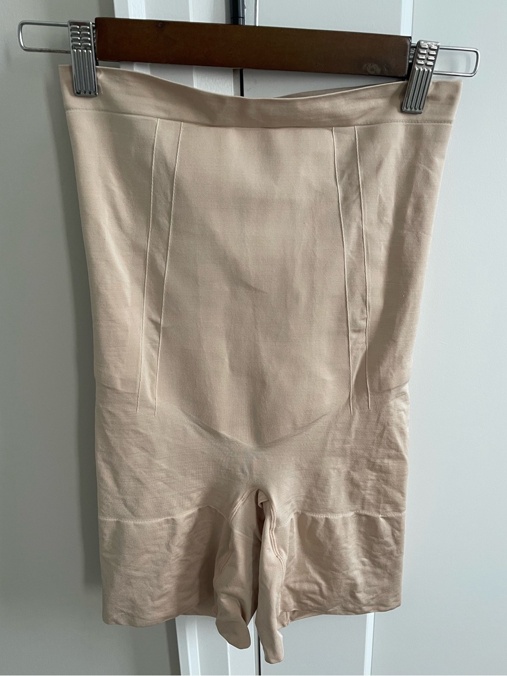SPANX High-Waist Shaping Shorts in Beige/Nude
